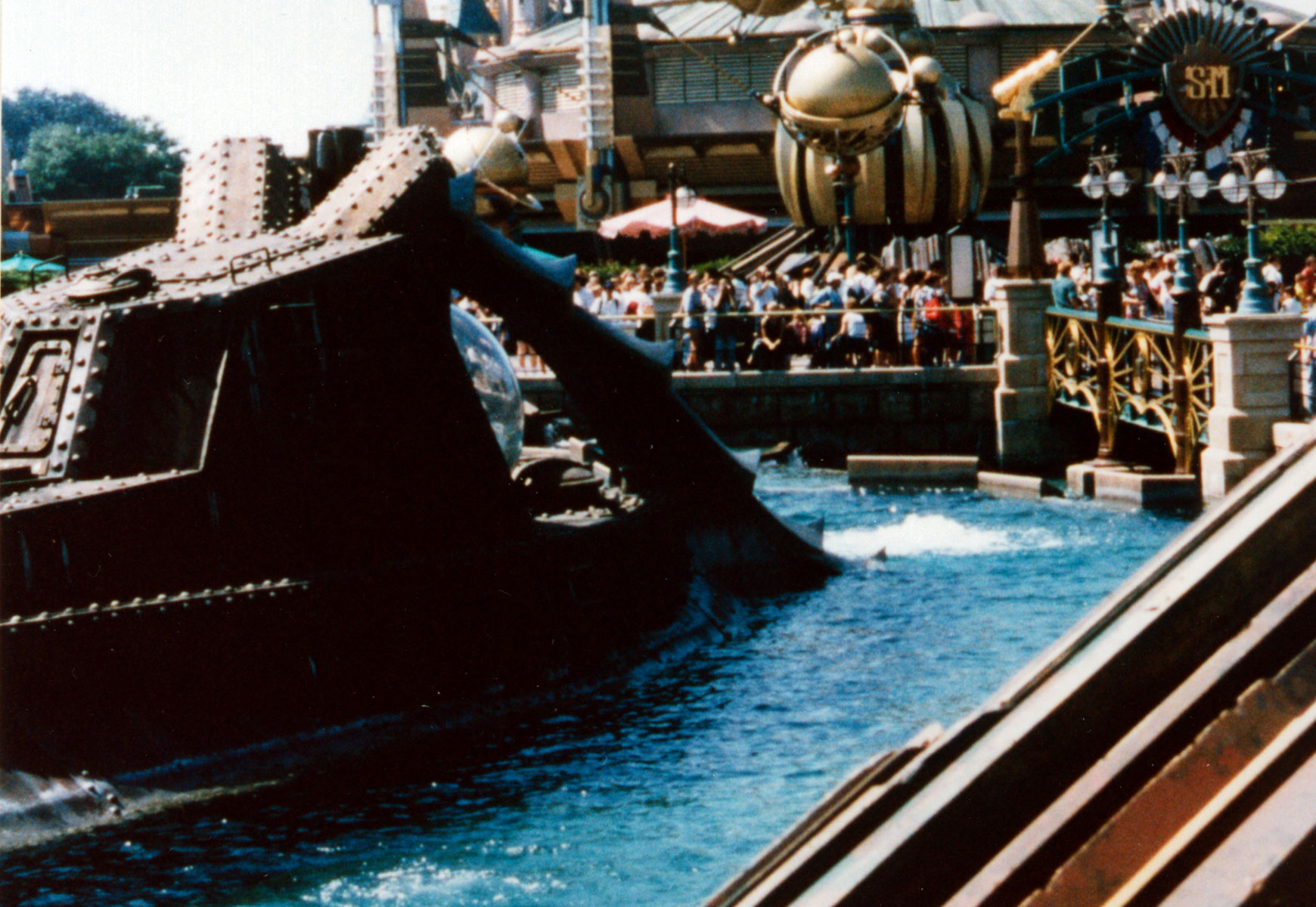 20000 leagues under the sea essay